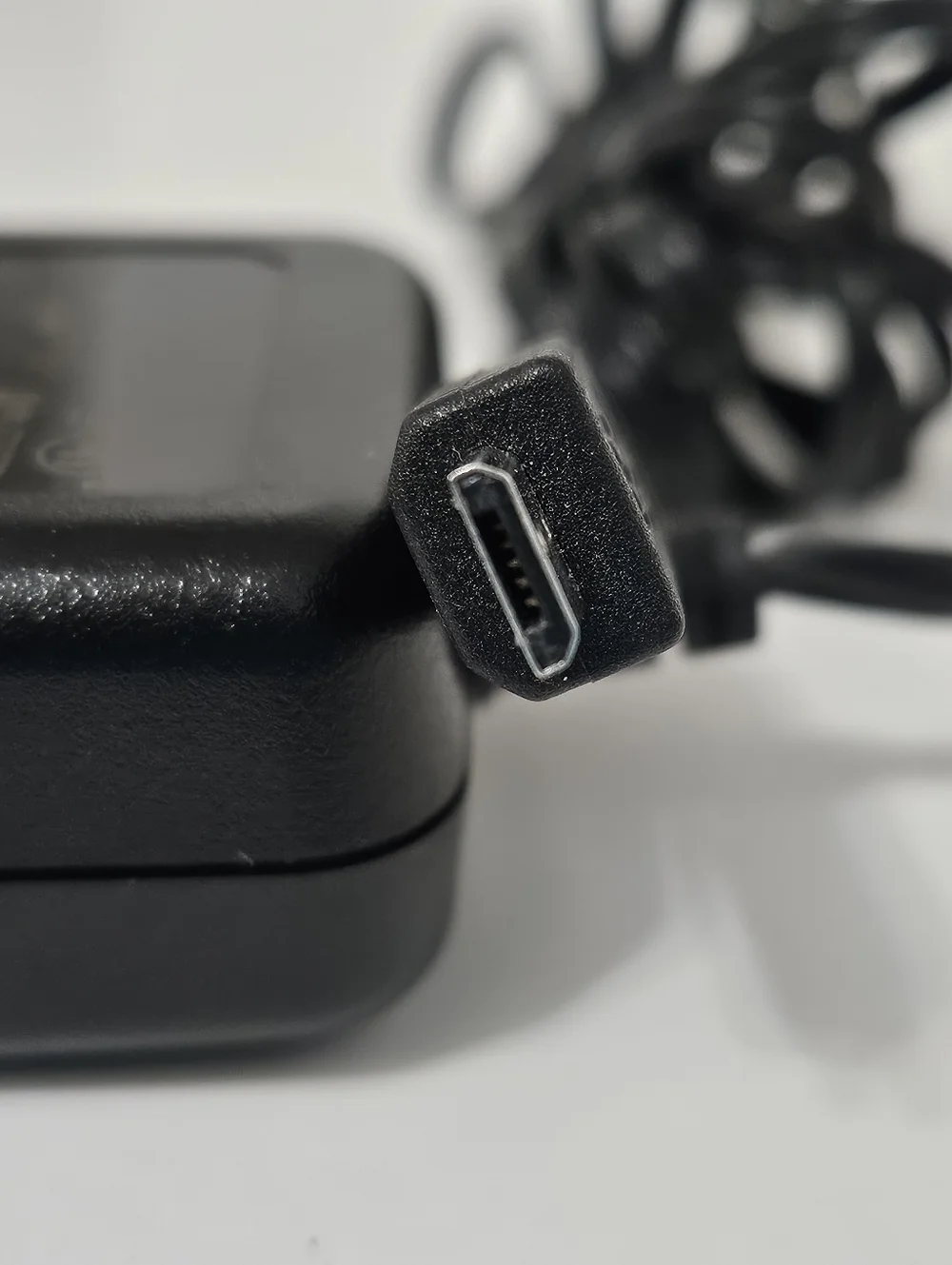 Blackberry Charger Research In Motion Limited Model No. PSM04A-050RIM (NY) with
